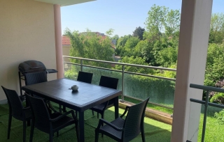 QUEULEU Beau T3 avec terrasse et pkg - Image #1