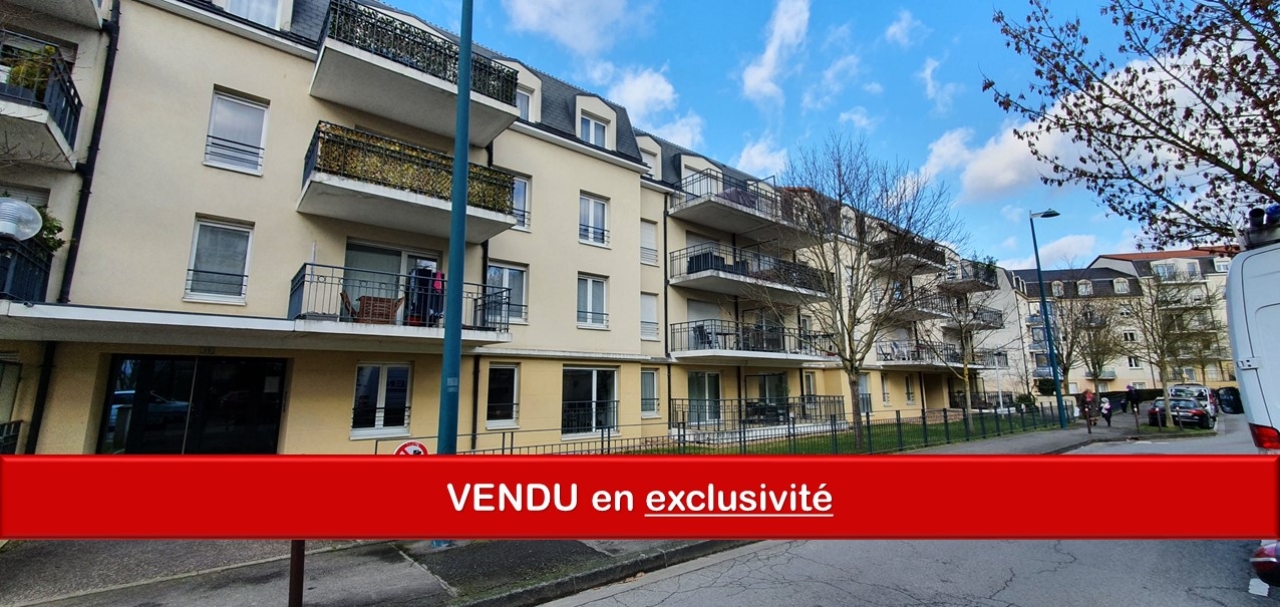 QUEULEU - INVESTISSEUR - T2 résidence 2006 - 48m²+pk + balcon - Image #1