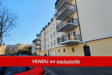 QUEULEU - INVESTISSEUR - T2 résidence 2006 - 48m²+pk + balcon - Image #2