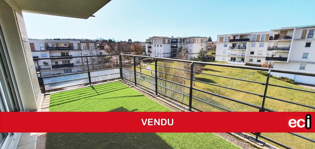 HAUTS DE QUEULEU -T2 44m² au 3ème et dernier + terrasse + pk - Image #3