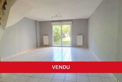 QUEULEU : petite maison de ville en copropriété  - 72m² + Jardinet + Gge - Image #3