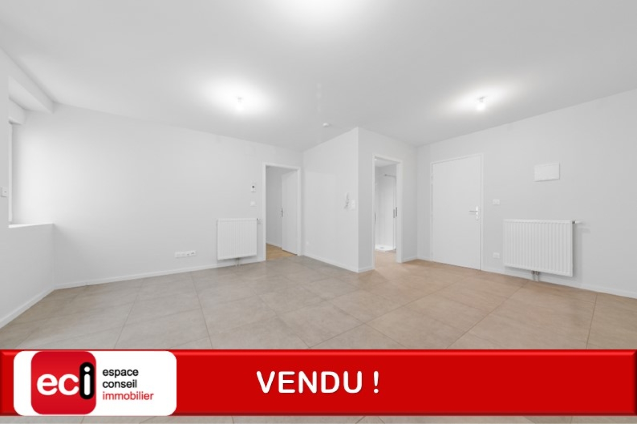T2 en Rez-de-Cour refait à neuf - Image #2