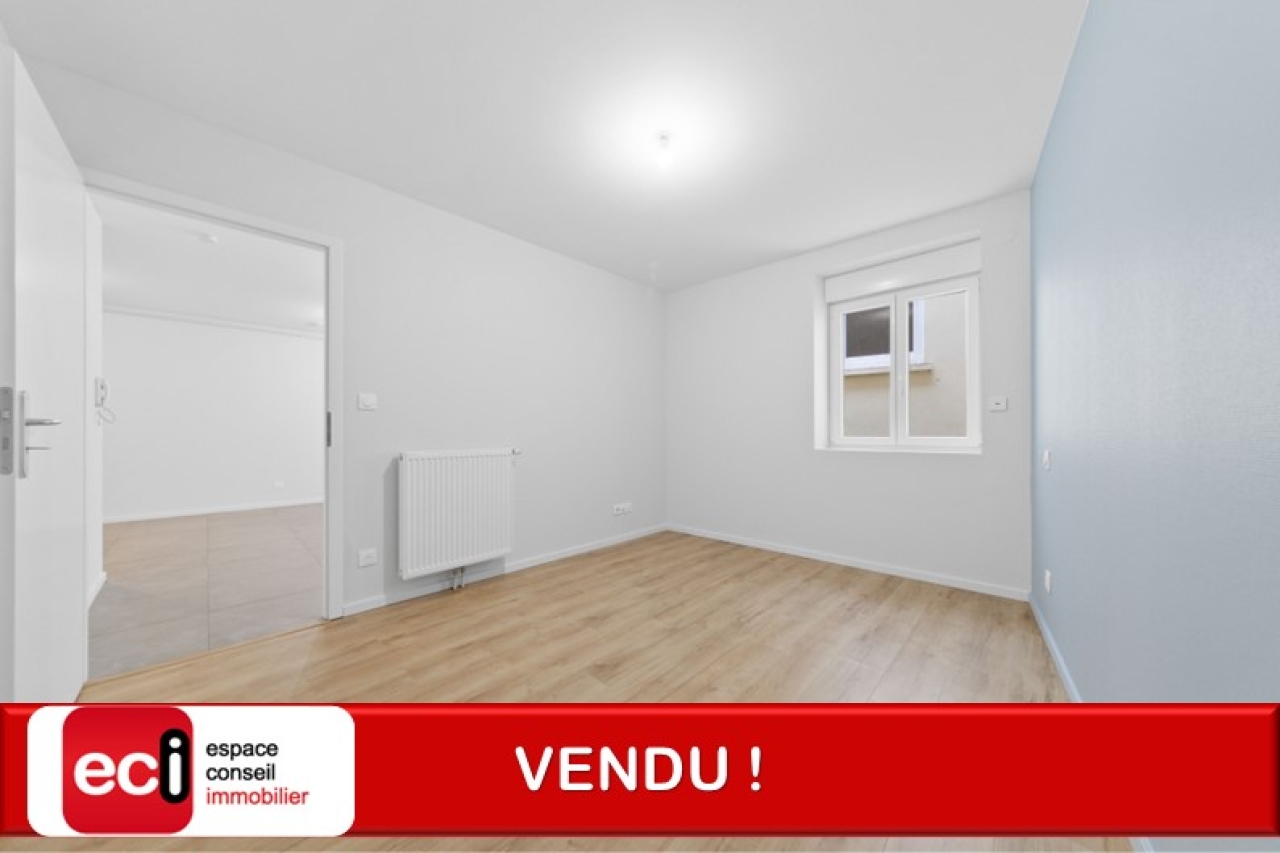 T2 en Rez-de-Cour refait à neuf - Image #3
